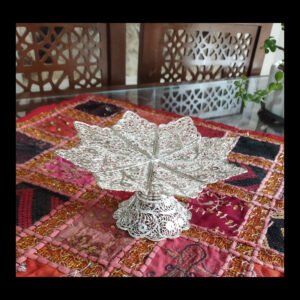 صينية حلويات مخرمة موديل برية