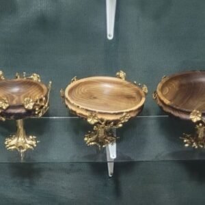 خدمة من 5 قطع من جذع الشجرة مصنوعة من النحاس.